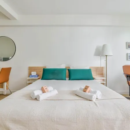 Apartment Superb Bien Equipe Montparnasse *