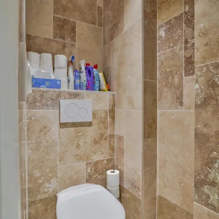 Apartment Superb Bien Equipe Montparnasse *